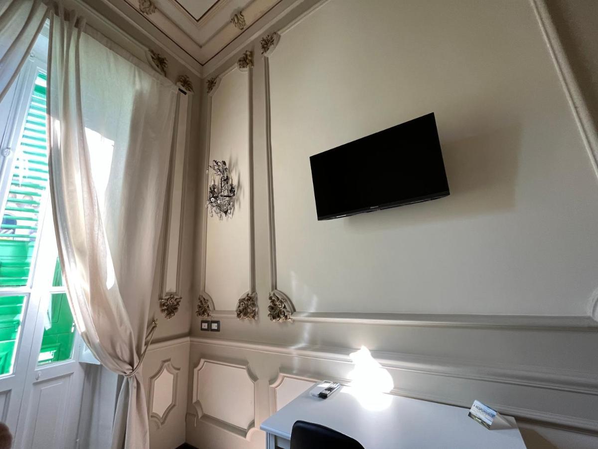 Epoque Bed And Breakfast Мессіна Екстер'єр фото