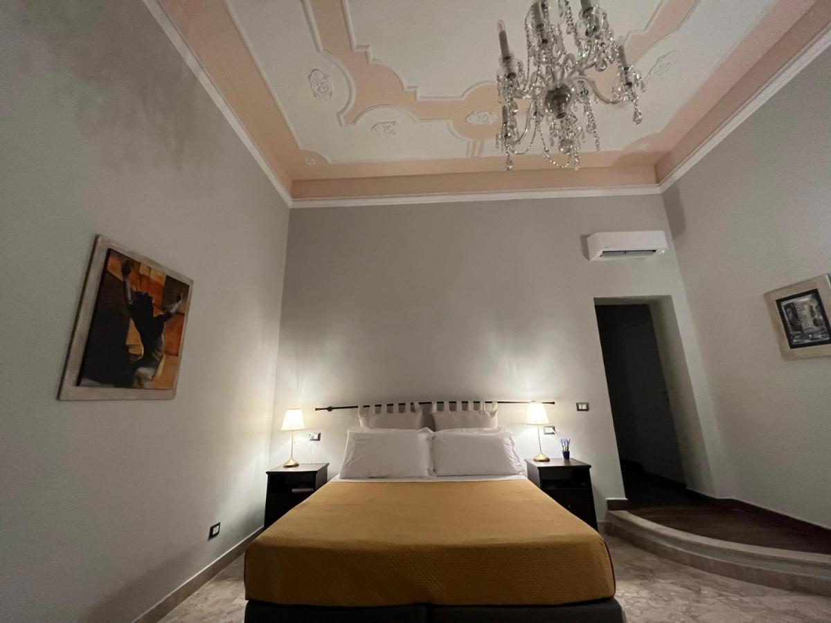 Epoque Bed And Breakfast Мессіна Екстер'єр фото