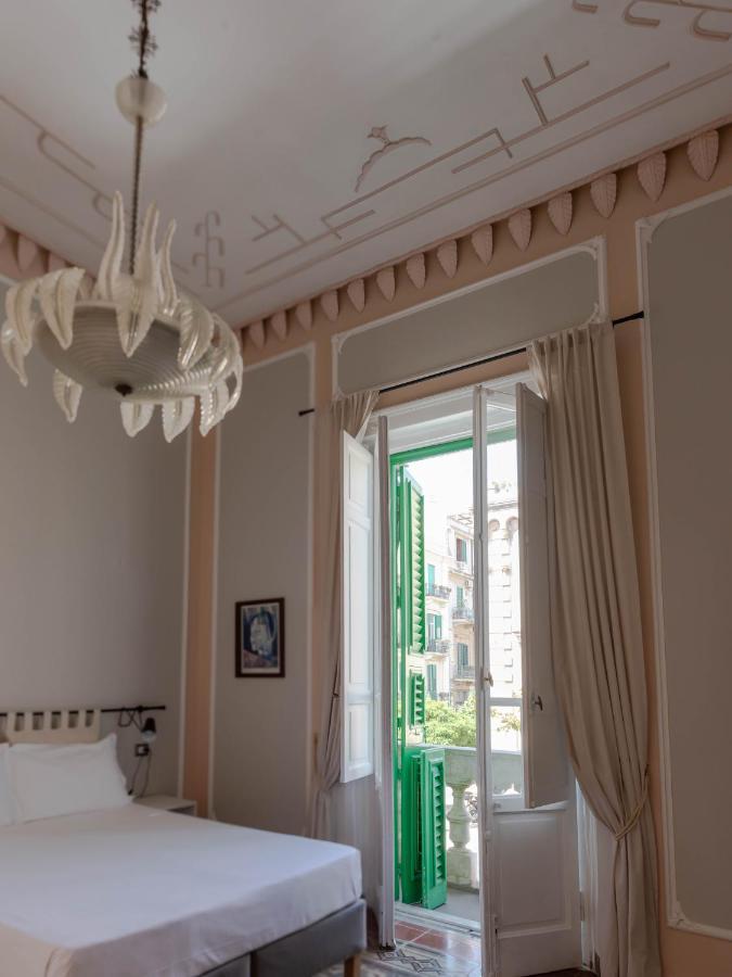 Epoque Bed And Breakfast Мессіна Екстер'єр фото